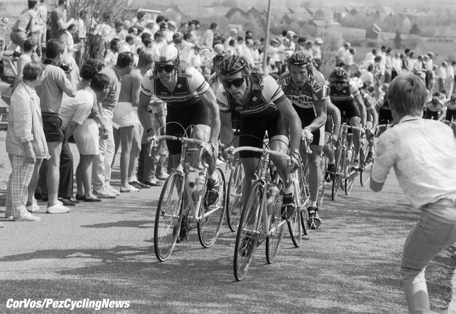 Maastricht - Netherlands - wielrennen - cycling - cyclisme - radsport - Phil ANDERSON  - Teun VAN VLIET and Dietrich - Didi THURAU   pictured during Amstel Gold Race 1987 - photo Cor Vos © 2018